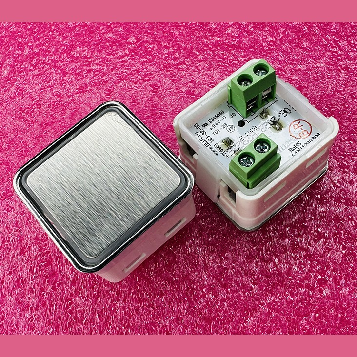 Модуль кнопочный красная подсветка "без символов" A4N11286$06 BBP-S303-VMNNS-S-R-BLN (KA302-S-R-BLN) ЩЛЗ