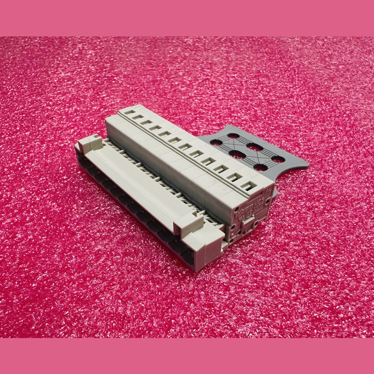 Разъем WAGO 721-612/035-000 ZAA648P12