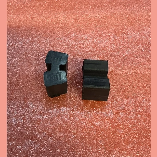 Вставка муфты мотор-редуктора эскалатора 28х16х14,5 мм