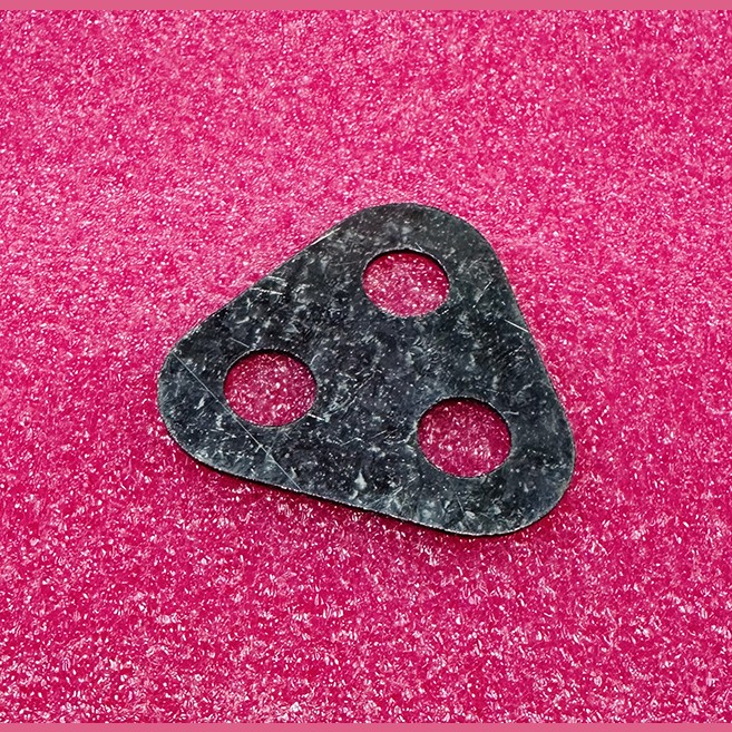 Пластина стопорная (шайба) с 3-я отверстиями тихоходного вала лебедки 13VTR-M/SGR22