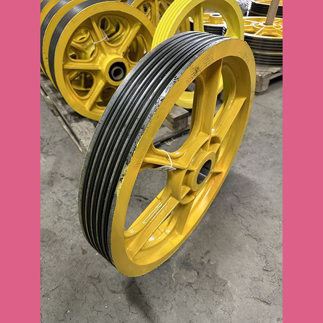 Шкив канатоведущий (575 мм, канаты 5x10 мм) TO260AK3 13VTR